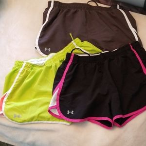 Under Armour heatgear shorts size M (lot of 3)